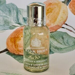5 for $15 🦋 MOLTON BROWN | Orange & Bergamot Bath & Shower Gel